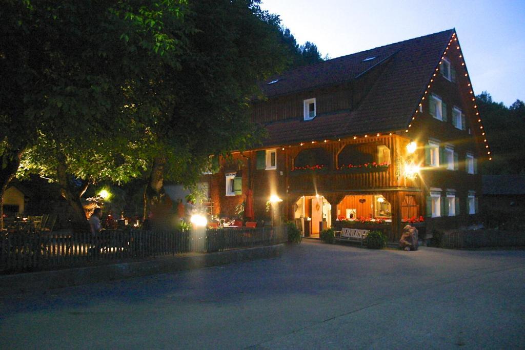 Hotel Gasthaus Schaefle Bürserberg Εξωτερικό φωτογραφία